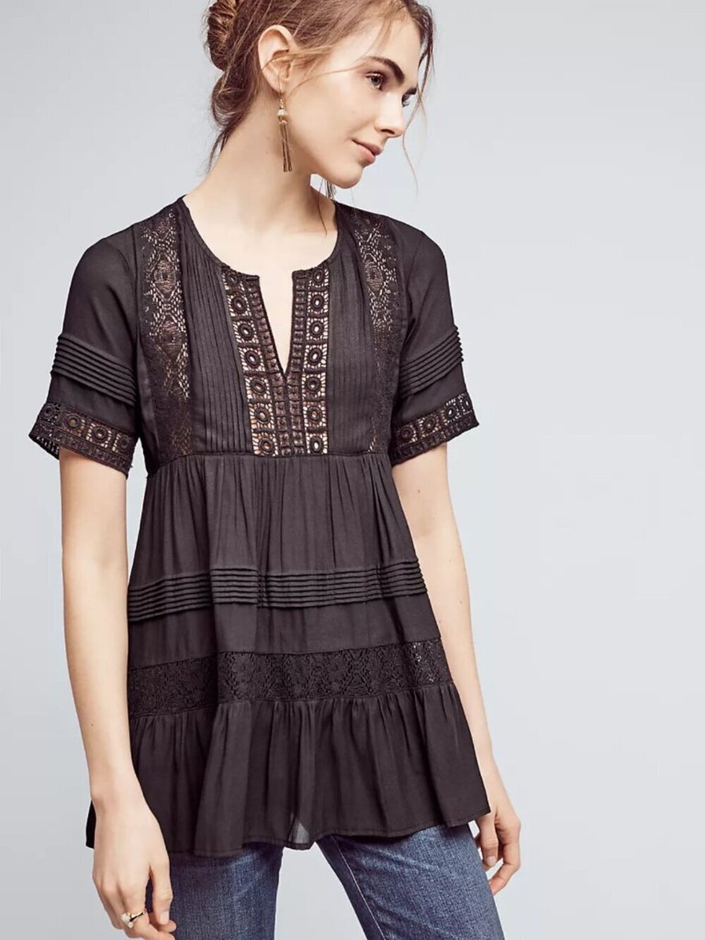 Anthropologie Maeve Black Tiered Lace Tunic Top Size XS 38101